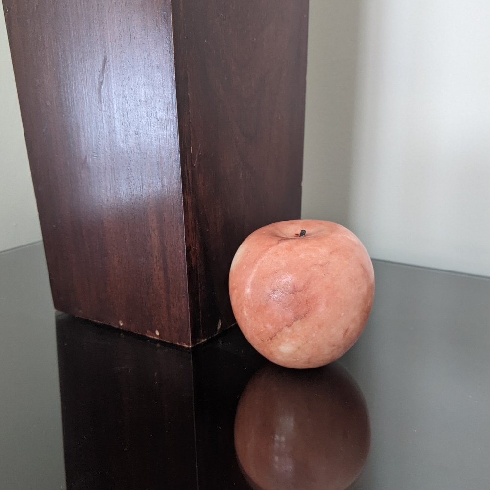 Apple Decor